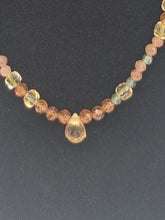 Charger l'image dans la galerie, Collier
