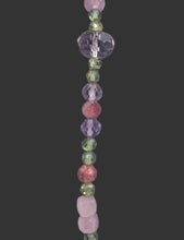 Charger l'image dans la galerie, Bracelet avec perles d'apatite verte, kunzite, tourmaline et améthyste
