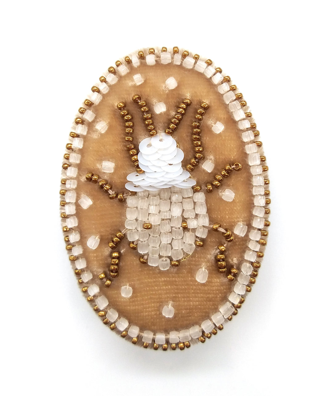 Broche - Scarabée blanc - broderie d'art